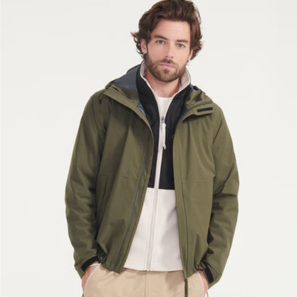 Aigle Men's Short Hooded MTD Jacket in green
